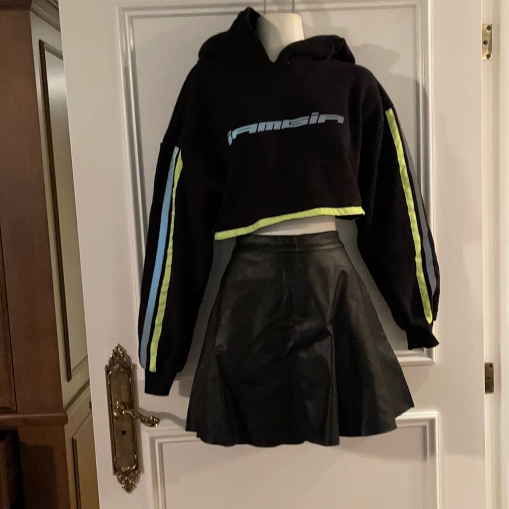 Faux leather black skirt